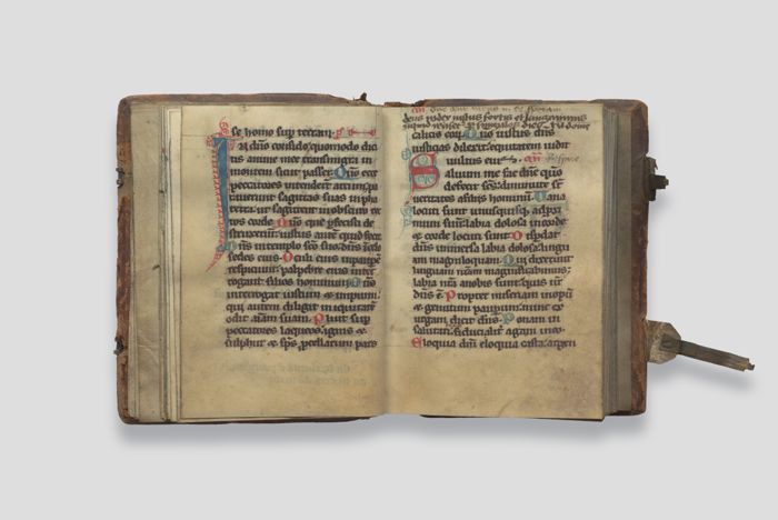Objektabbildung zoomen Geöffneter Psalter, Doppelseite 14
