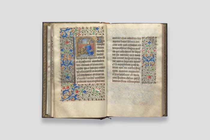Objektabbildung zoomen Folio 21 des geöffneten Stundenbuchs