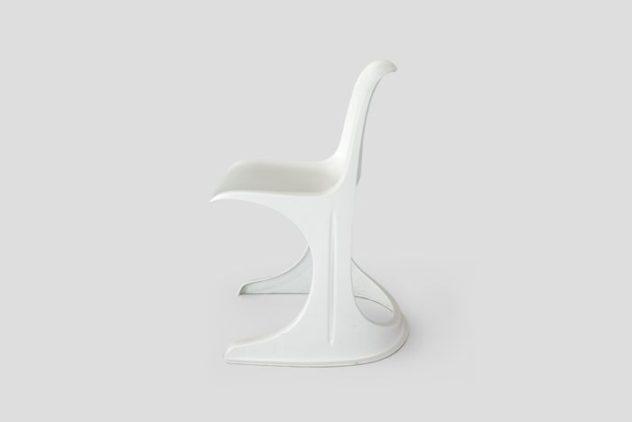 Zoom image for the object Seitliche Ansicht des Stuhls