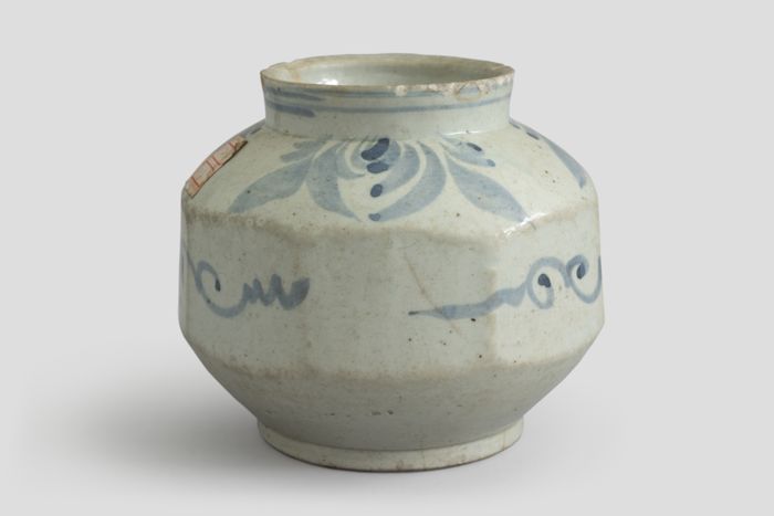 Zoom image for the object Die Vase gedreht