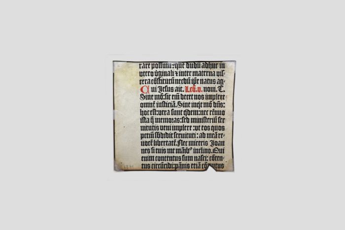 Objektabbildung zoomen Rückseite mit Schrift
