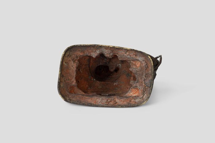 Zoom image for the object Die Unterseite der Buddhafigur